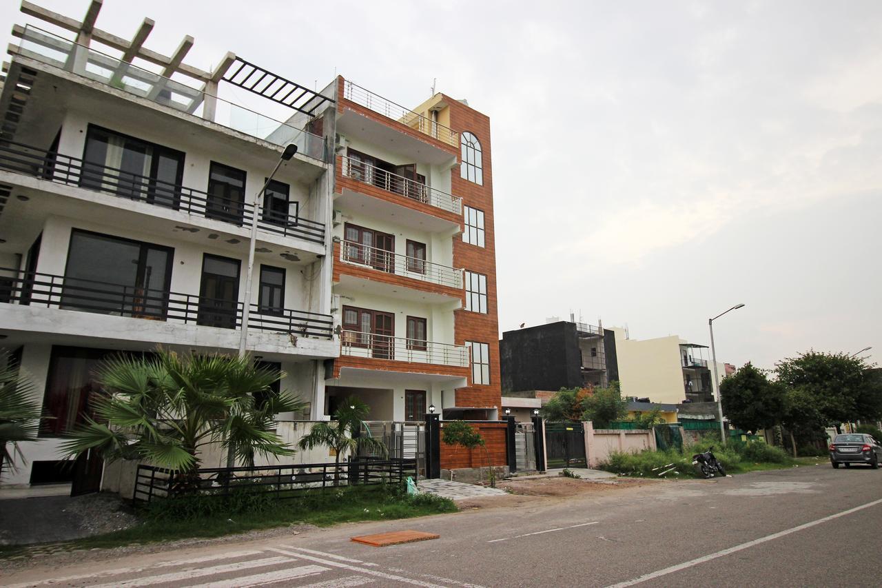 Oyo 9192 Hotel Raghav Residency Нойда Екстер'єр фото