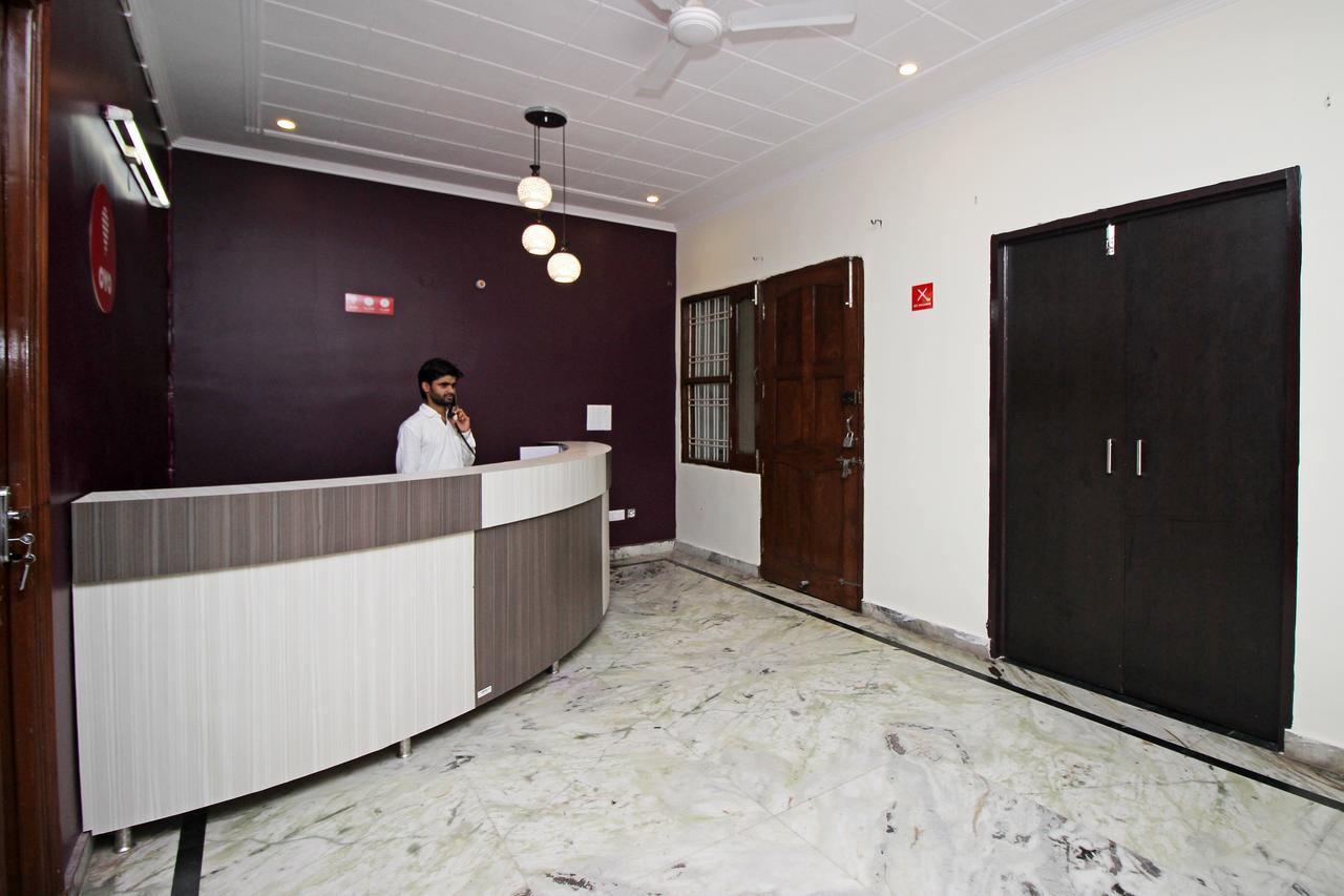 Oyo 9192 Hotel Raghav Residency Нойда Екстер'єр фото